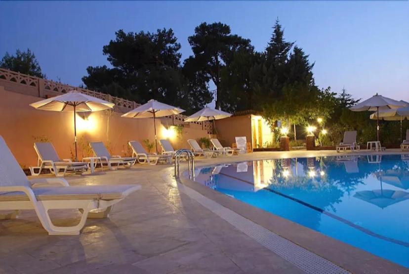 Boncuklu Otel Олудениз Екстериор снимка